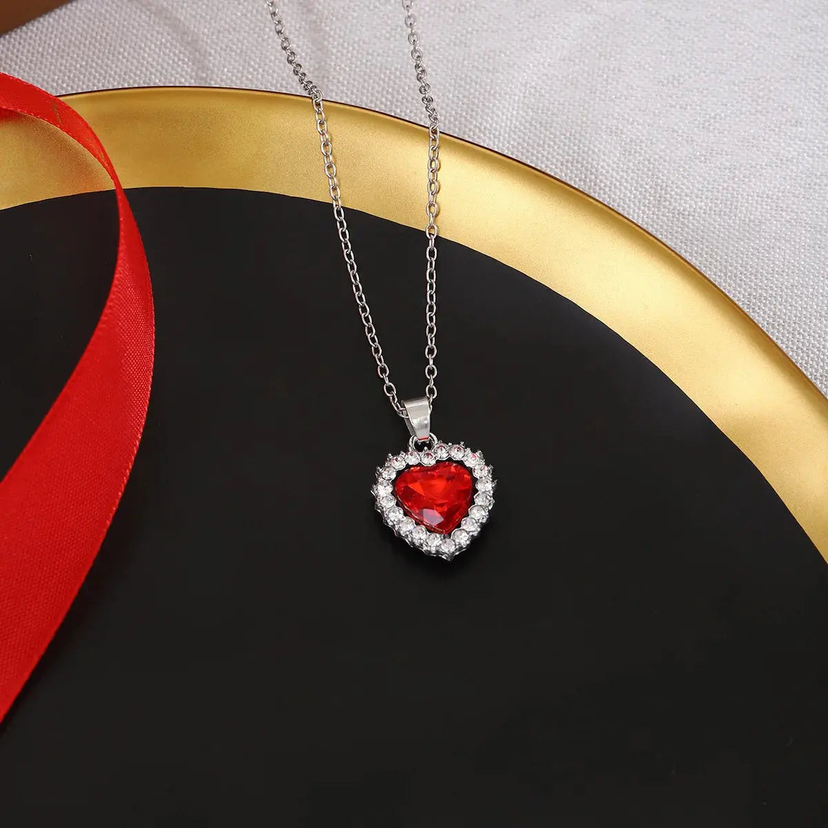Elegant Red Heart Necklace for Women Luxury Minimalist Jewelry Stylish Accessory for Fashion And Style SmartLifeTech